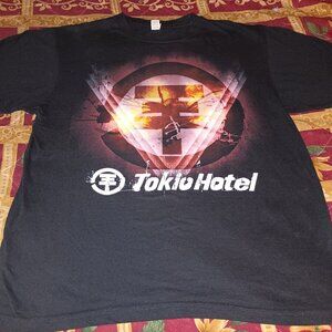 1. TOKYO HOTEL - GERMAN EMO ROCK BAND T-Shirt.
